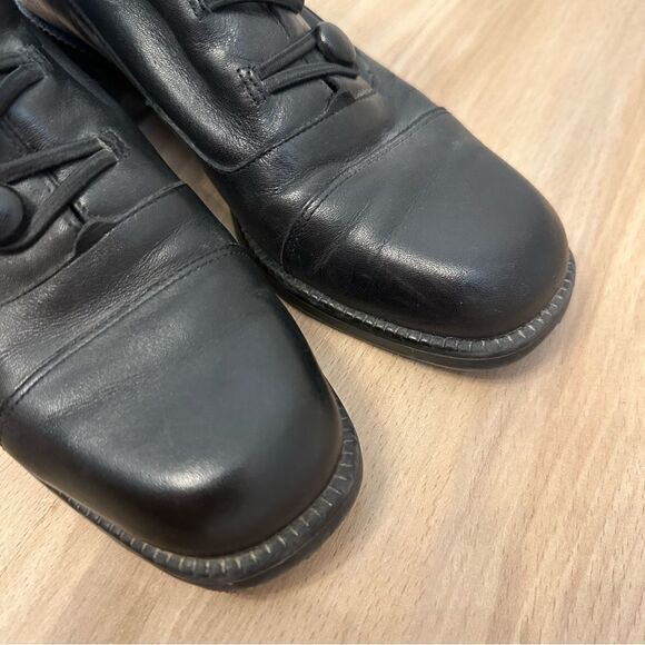 Black Square toe Leather Ankle Boots - Picture 3 of 7